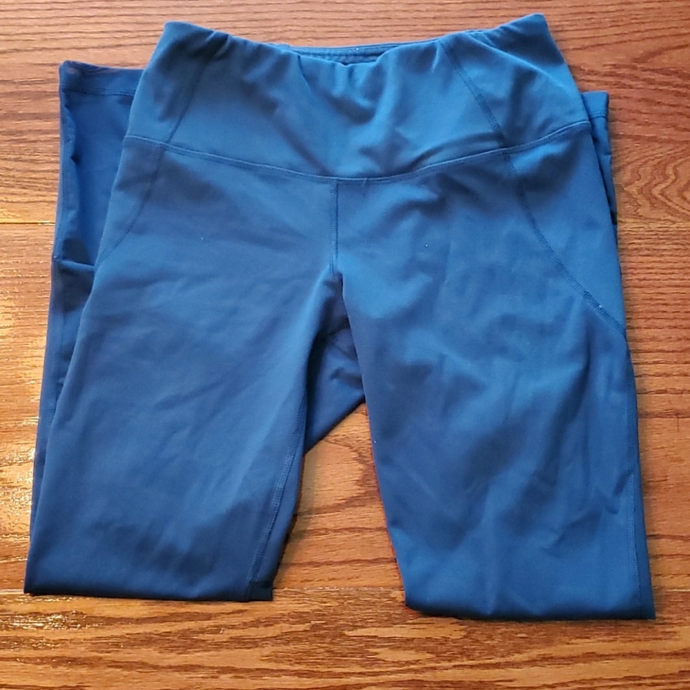 Ankle length active leggings